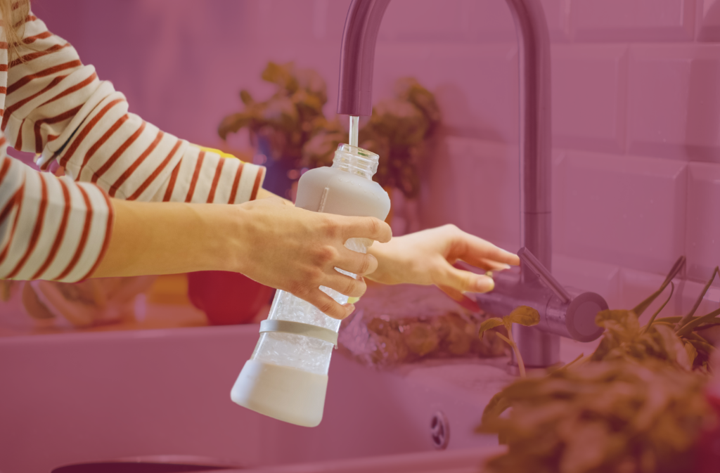 Hydration Strategies for Menopausal Women on the Go