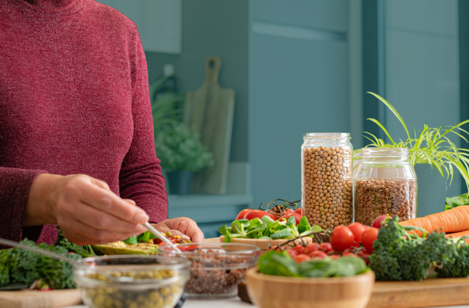 The Menopause Diet: What to Eat for Symptom Relief